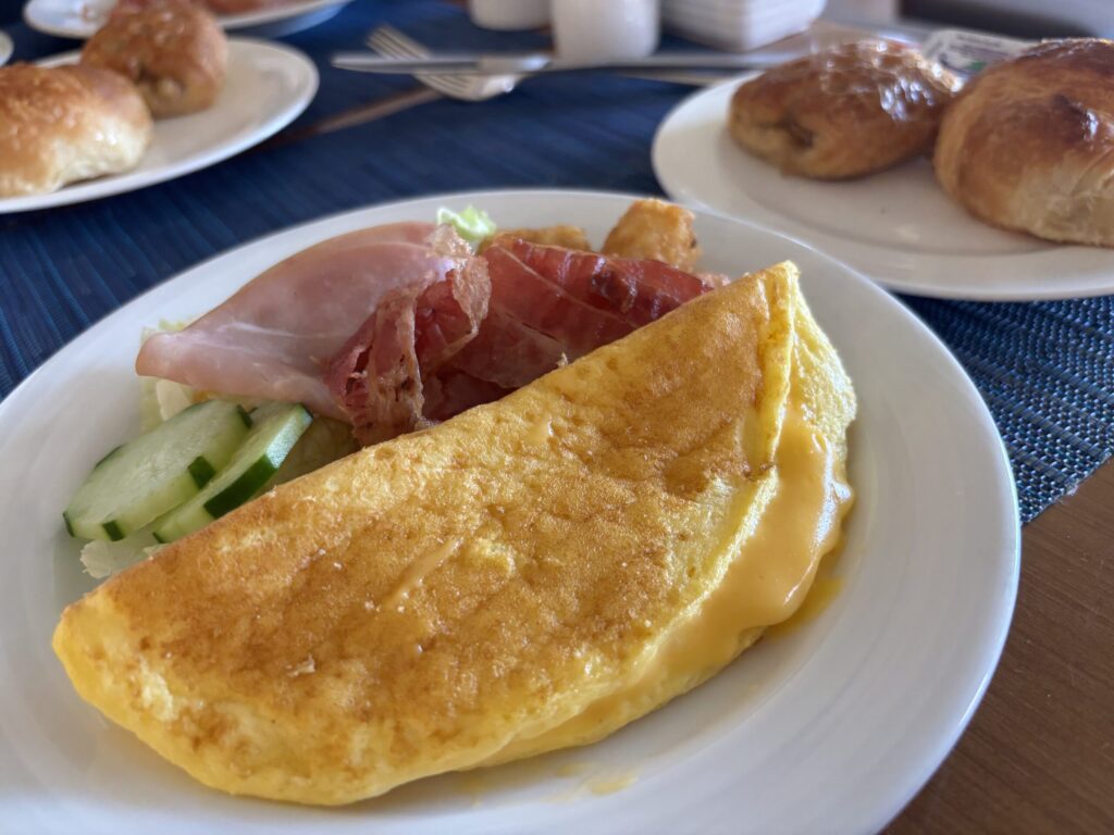 ヒルトングアムエグゼクティブランジのオムレツ