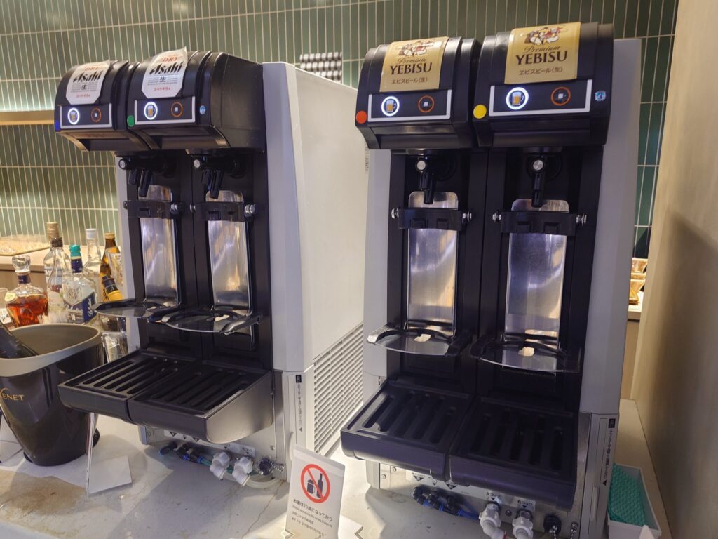 KIXラウンジKANSAIビールサーバー