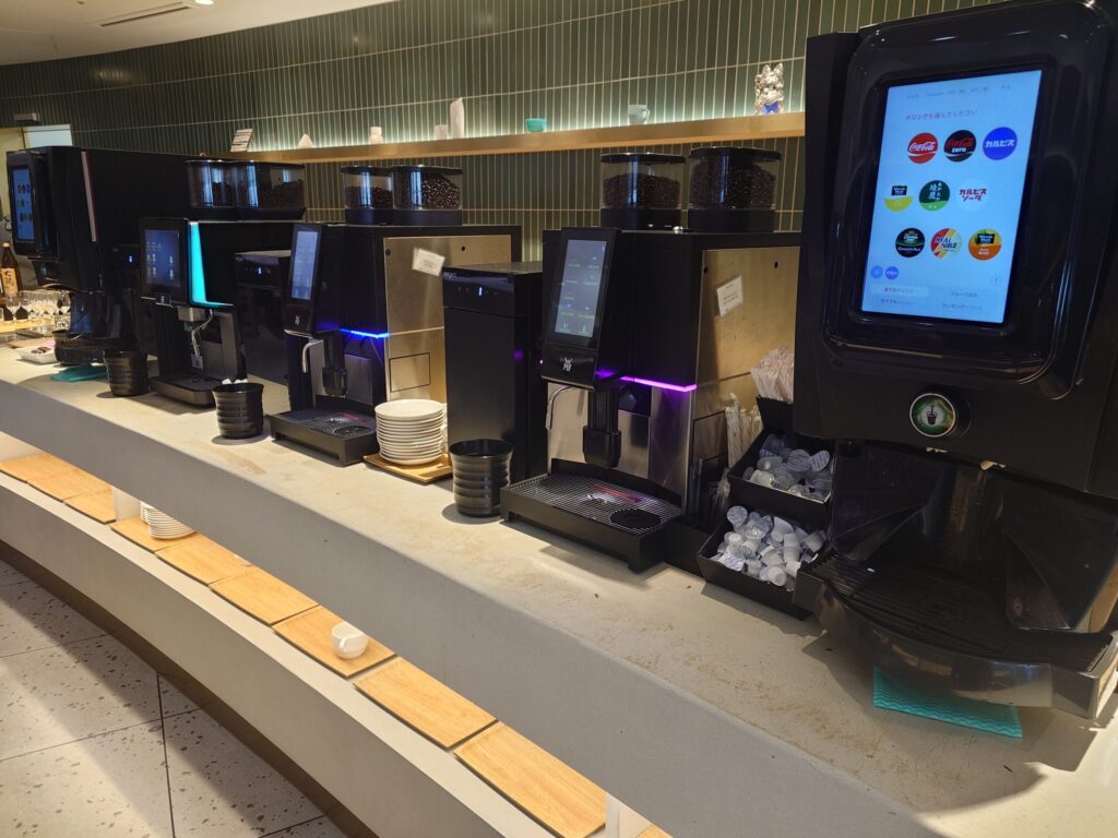 KIXラウンジKANSAIドリンクコーナー